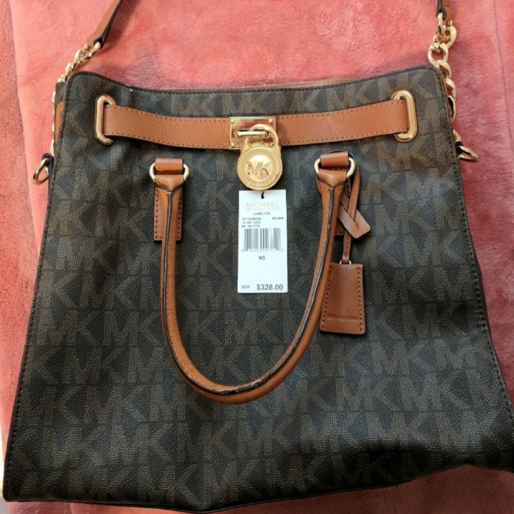 MICHAEL KORS LARGE MONOGRAMED HAMILTON BAG